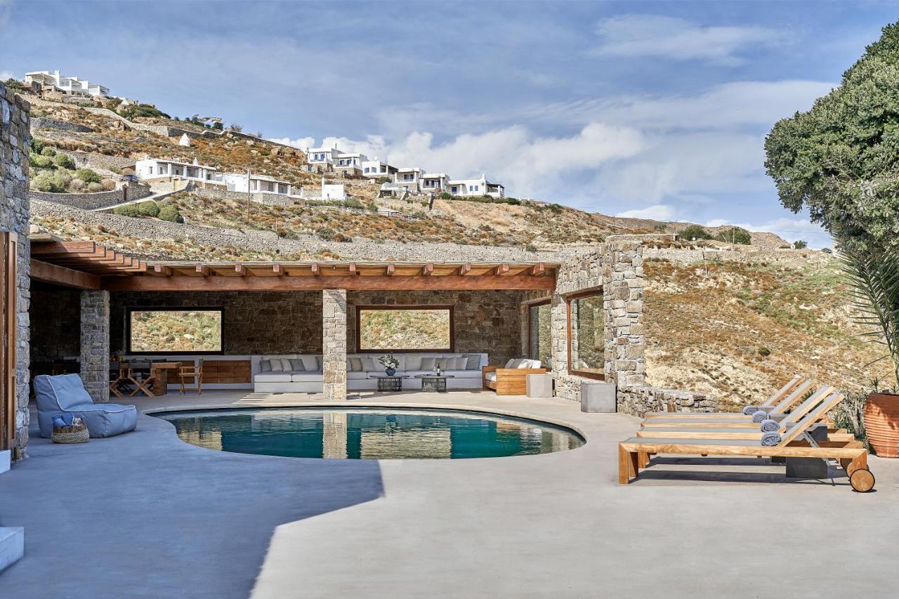 Christina's Panormos Villa